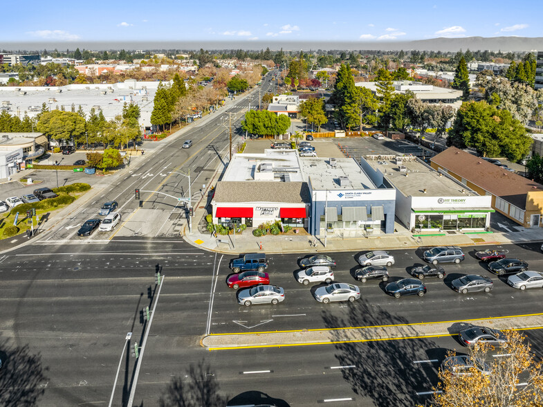 2490-2496 W El Camino Real, Mountain View, CA en venta - Foto del edificio - Imagen 2 de 29