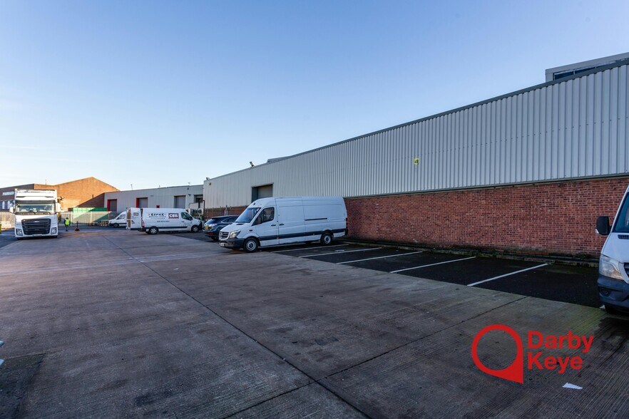 Wharfdale Rd, Birmingham en alquiler - Foto del edificio - Imagen 2 de 9