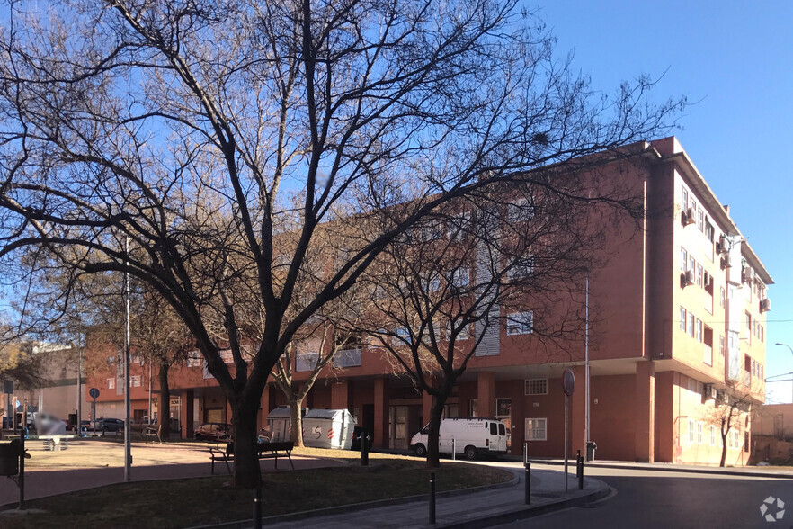 Calle Antonio Buero Vallejo, 9, Guadalajara, Guadalajara en alquiler - Foto del edificio - Imagen 2 de 2