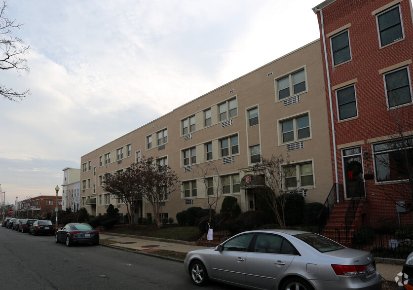 1361-1367 K St SE, Washington, DC en venta - Foto del edificio - Imagen 3 de 5