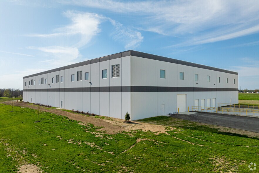 239 N Heartland Dr, Delphi, IN en venta - Foto del edificio - Imagen 3 de 22