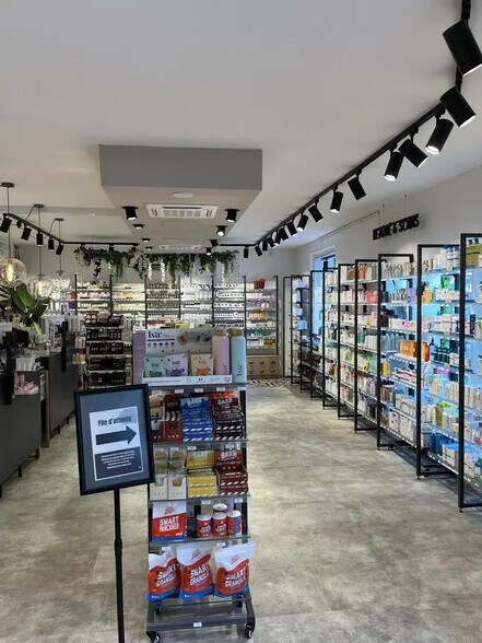 71 Avenue De Villiers, Paris en venta - Foto del edificio - Imagen 3 de 4