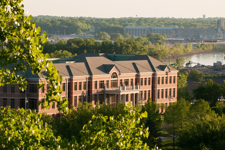 4150 N Mulberry Dr, Kansas City, MO en alquiler - Foto del edificio - Imagen 2 de 10