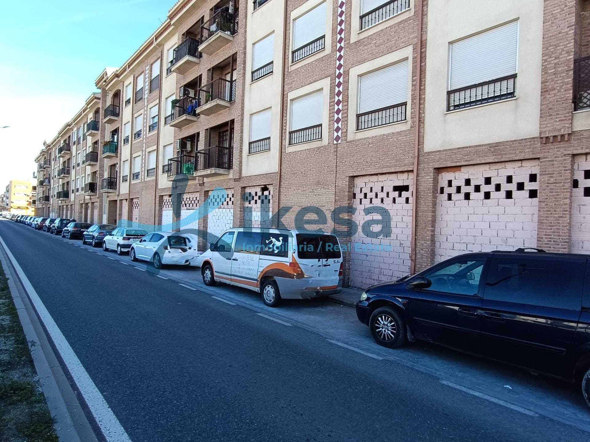 Local en Santa Fe, Granada en venta Foto del edificio- Imagen 1 de 17