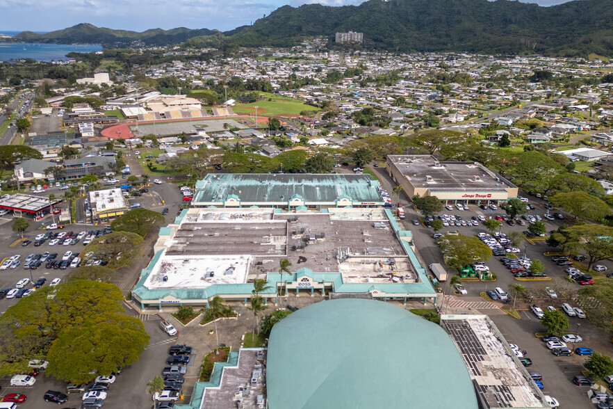 45-480 Kaneohe Bay Dr, Kaneohe, HI en alquiler - Foto del edificio - Imagen 3 de 6