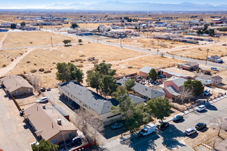 11941 Lee Ave, Adelanto, CA - VISTA AÉREA  vista de mapa - Image1