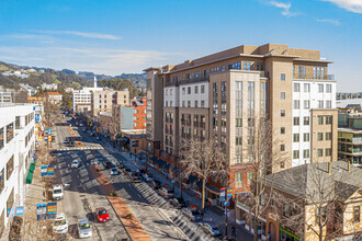 2010 Milvia St, Berkeley, CA - VISTA AÉREA  vista de mapa