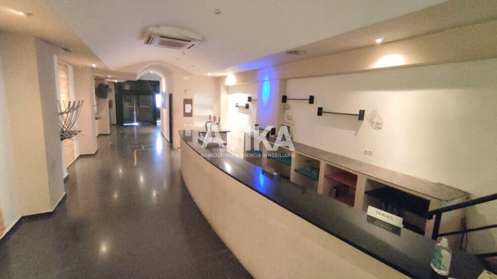 Local en Ontinyent en venta - Foto del edificio - Imagen 1 de 16