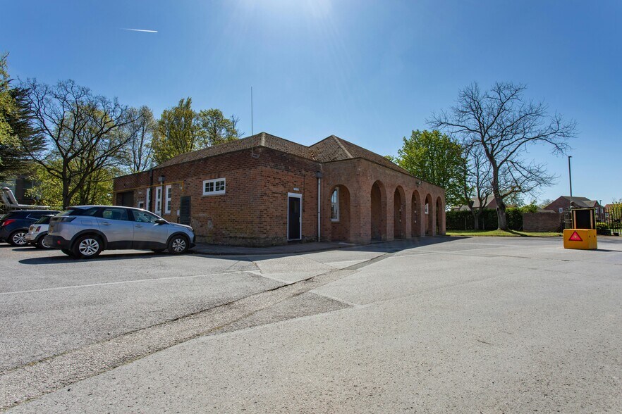 Leeds East Airport, Tadcaster en alquiler - Foto del edificio - Imagen 3 de 14