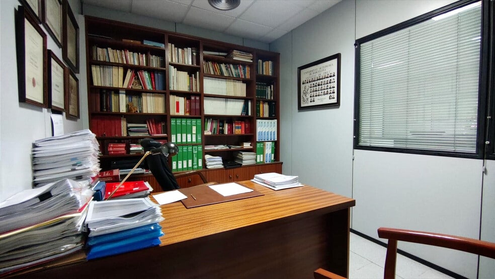 Edificio residencial en Rubí, Barcelona en venta - Foto del interior - Imagen 2 de 13