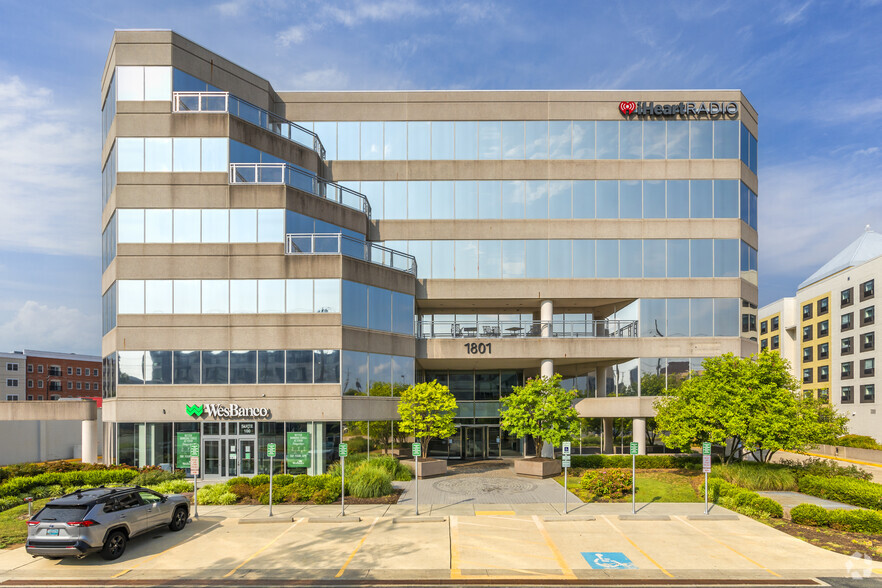 1801 Rockville Pike, Rockville, MD en alquiler - Foto del edificio - Imagen 2 de 7