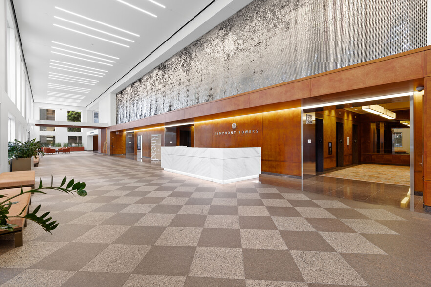 750 B St, San Diego, CA en alquiler - Lobby - Imagen 3 de 16