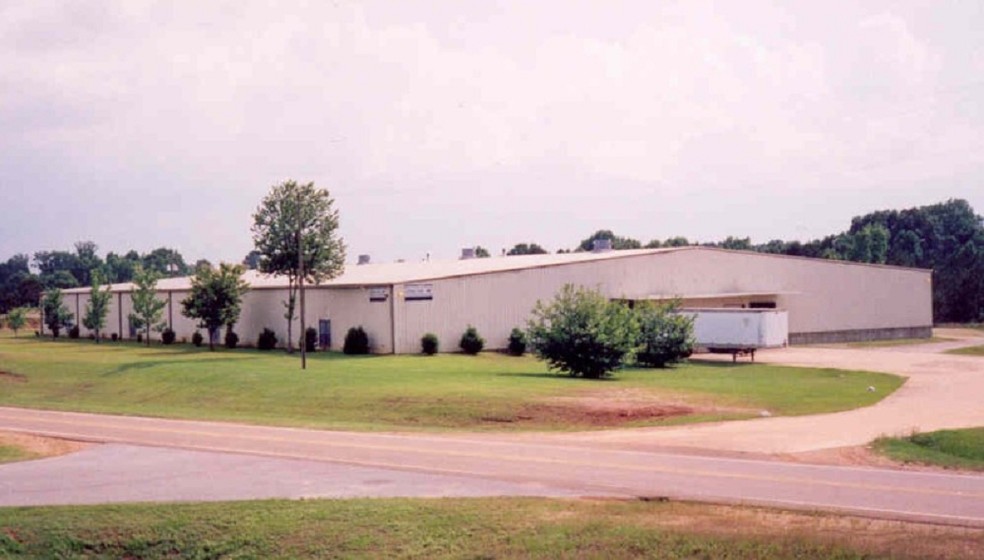 24342 Highway 15, Union, MS en alquiler - Foto principal - Imagen 1 de 1