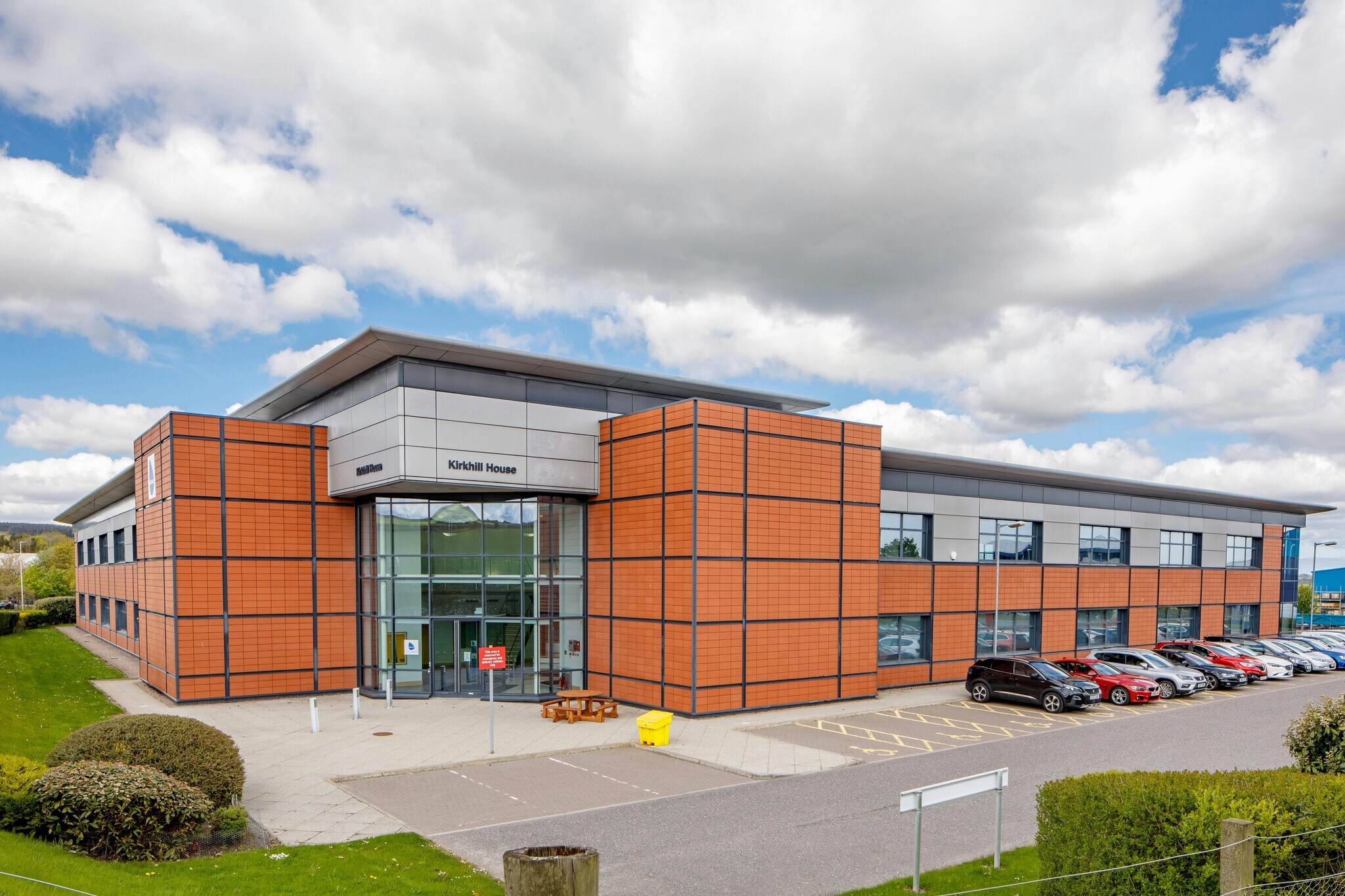Dyce Ave, Dyce en alquiler Foto del edificio- Imagen 1 de 3
