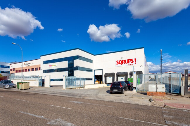 Más detalles de Avenida de las Retamas, 151, Casarrubios del Monte - Nave en alquiler