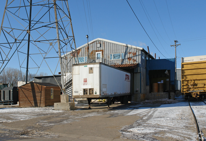 155 N Irving Ave, Minneapolis, MN en alquiler - Foto del edificio - Imagen 3 de 3