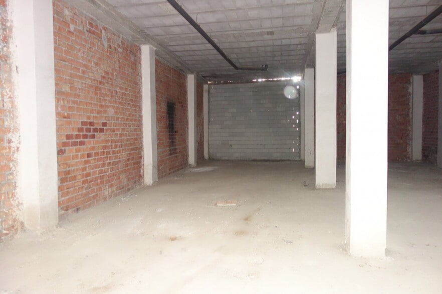 Local en Alcalá de Guadaíra, Sevilla en venta - Foto del edificio - Imagen 1 de 9