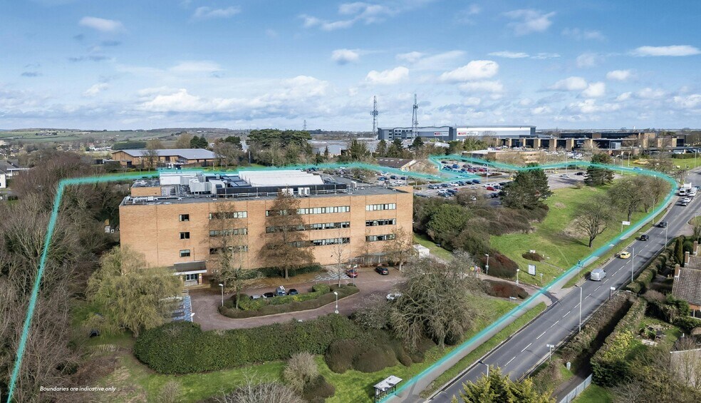 Manton Ln, Bedford en alquiler - Foto del edificio - Imagen 1 de 3