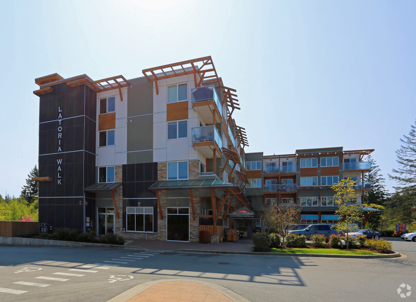 611 Brookside Rd, Colwood, BC en venta - Foto del edificio - Imagen 3 de 8