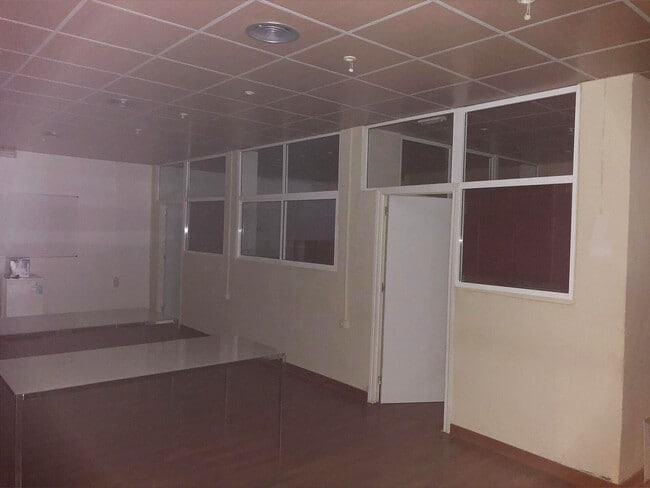 Más detalles de Local en alquiler