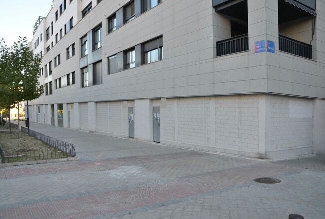 Más detalles de Calle Anita Martínez, 7, Leganés - Local en alquiler