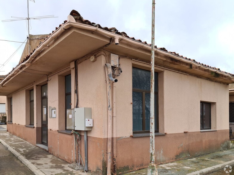 Calle Barrio Nuestra Señora Remedios, 7, Turégano, Segovia en venta - Foto del edificio - Imagen 2 de 15