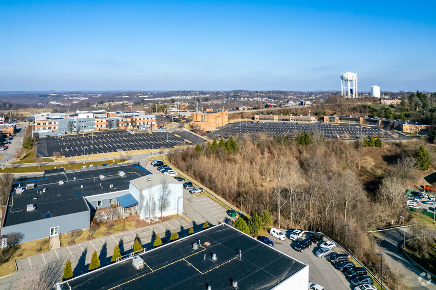 5400 Campbells Run Rd, Pittsburgh, PA en alquiler - Foto del edificio - Imagen 3 de 11