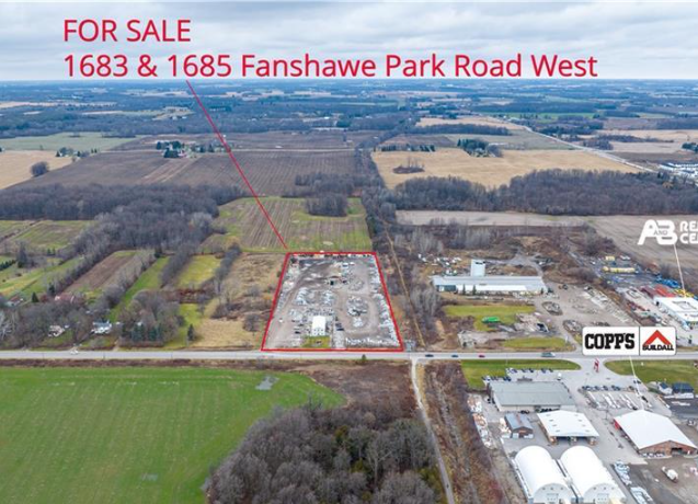 1683 & 1685 Fanshawe Park Rd W cartera de 2 inmuebles en venta en LoopNet.es - Vista aérea - Imagen 3 de 16