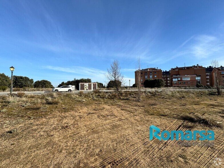 Calle Ciudad de Ávila, Ávila, Ávila en venta - Foto del edificio - Imagen 2 de 5