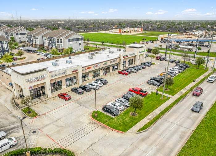 8710 Grand Mission Blvd, Richmond, TX en alquiler - Foto del edificio - Imagen 2 de 16