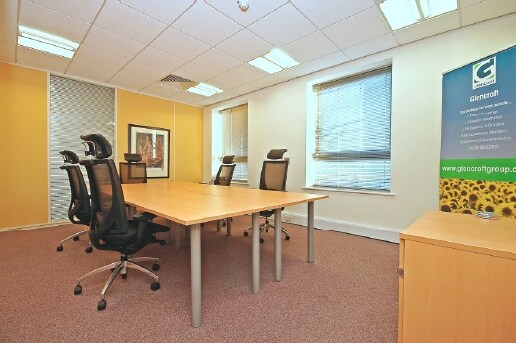 Vale Rd, Stockport en alquiler - Foto del edificio - Imagen 2 de 4