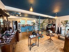 48-50 East High St, Crieff en alquiler Foto del interior- Imagen 2 de 4