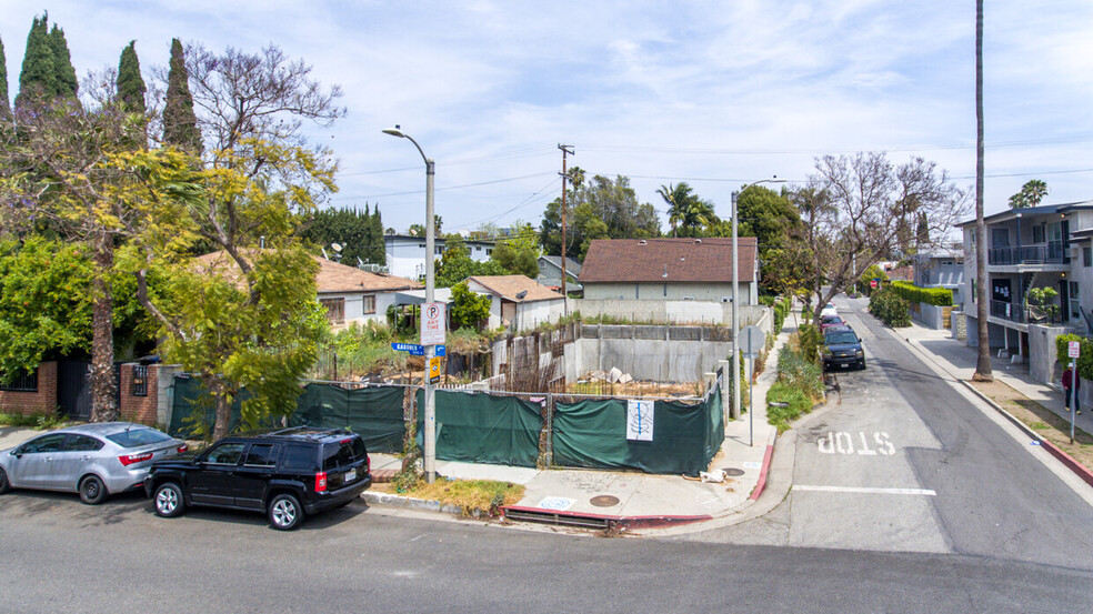 1000 N Gardner St, West Hollywood, CA en venta - Foto del edificio - Imagen 2 de 8