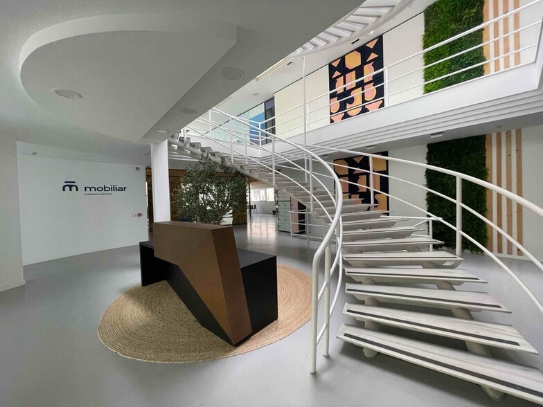 Nave en Móstoles, Madrid en alquiler - Foto del edificio - Imagen 3 de 18