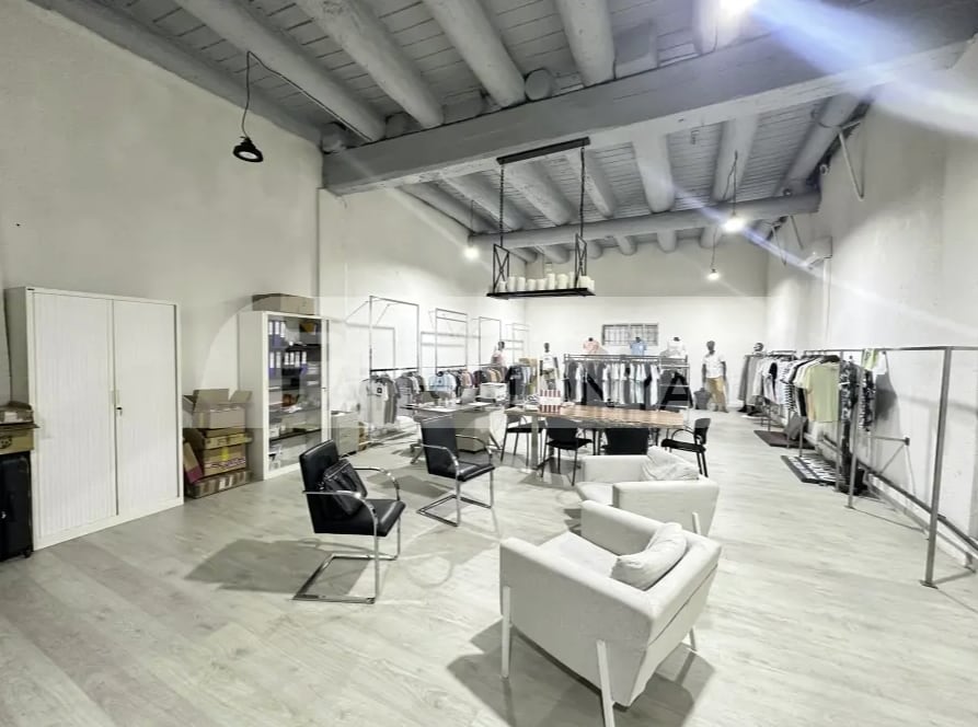 98 Rue De L'Eveche, Marseille en venta Foto del interior- Imagen 1 de 3