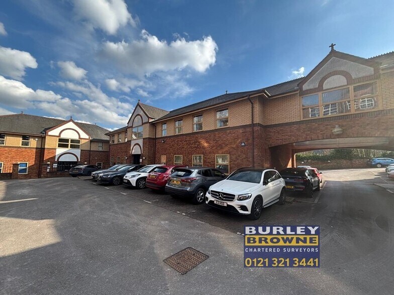 38 Lichfield Rd, Sutton Coldfield en alquiler - Foto del edificio - Imagen 1 de 24