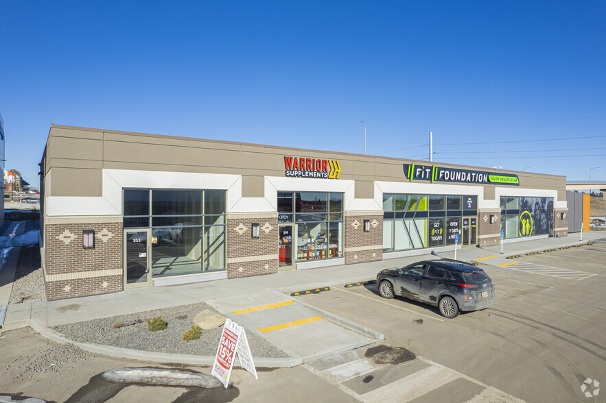 11501 Buffalo Run Blvd, Calgary, AB en alquiler - Foto principal - Imagen 1 de 5