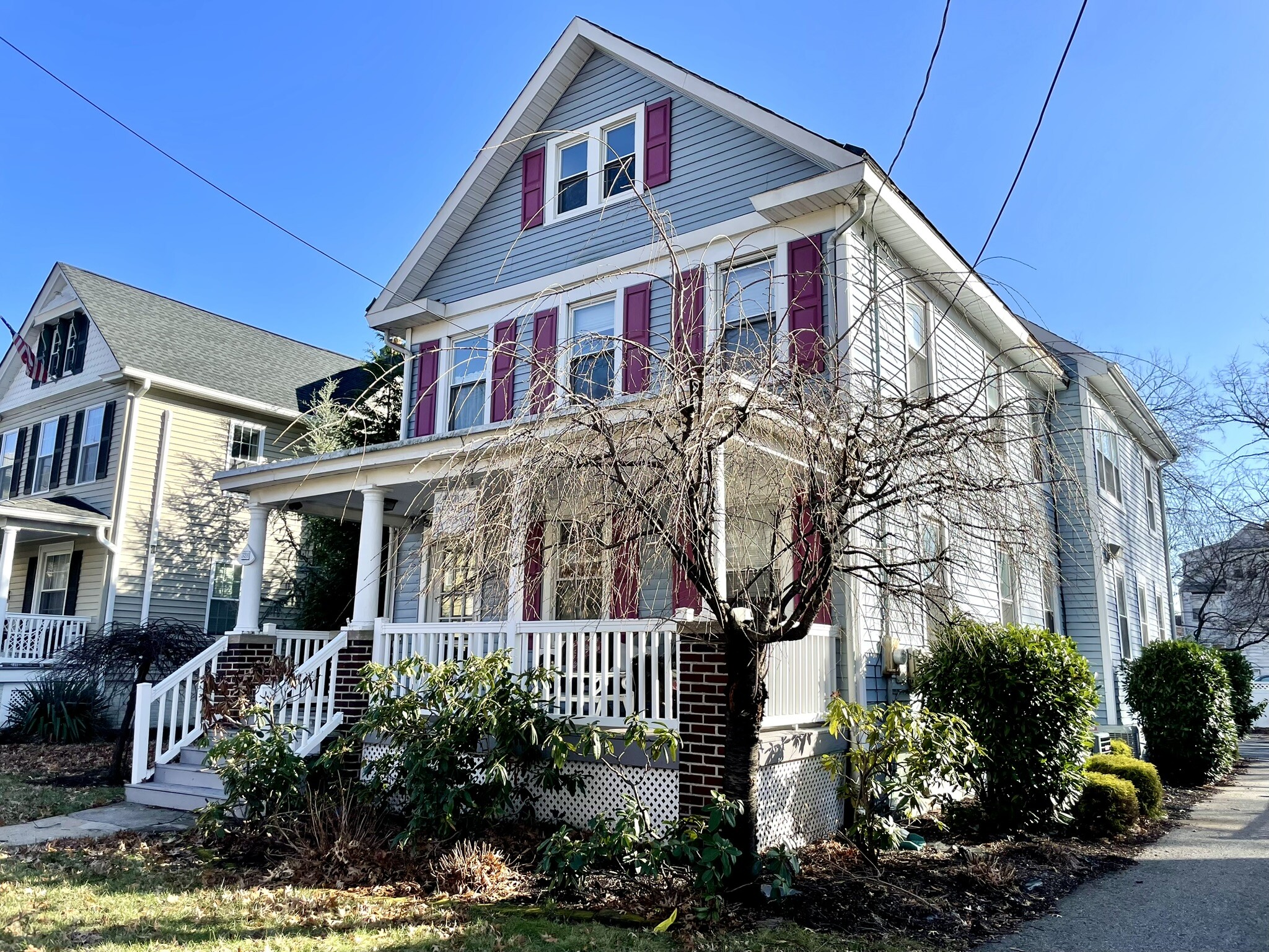 328 Denison St, Highland Park, NJ en venta Foto principal- Imagen 1 de 42