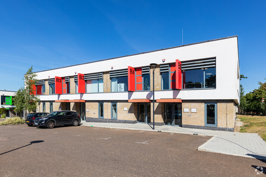 Nesfield Rd, Colchester en alquiler - Foto del edificio - Imagen 2 de 31