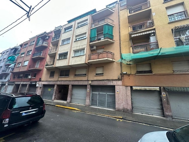 Más detalles de Carrer París, Montcada i Reixac - Edificio residencial​ en venta