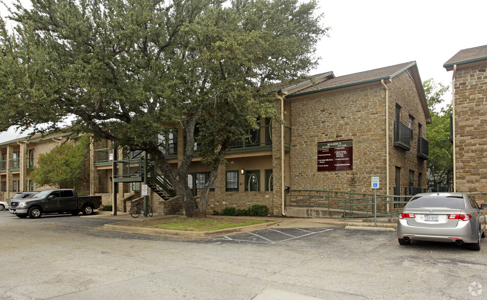 13740 Research Blvd, Austin, TX en alquiler - Foto del edificio - Imagen 2 de 46