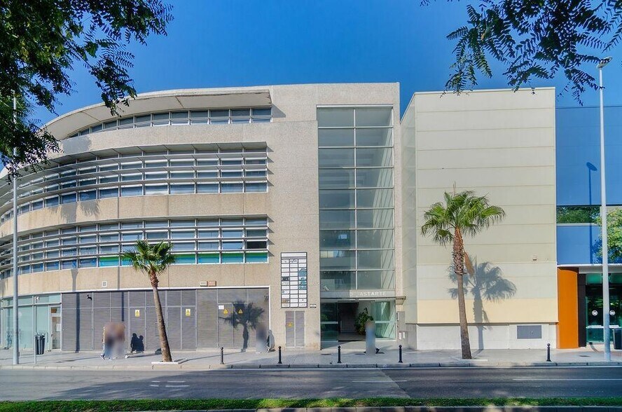 Local en Cádiz, Cádiz en venta - Foto del edificio - Imagen 2 de 20