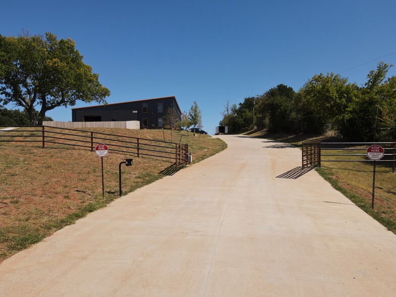 8524 N Sooner Rd, Oklahoma City, OK en alquiler - Foto del edificio - Imagen 3 de 11