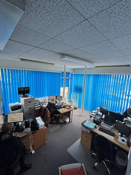297 Ditchling Rd, Brighton en venta - Foto del interior - Imagen 3 de 8