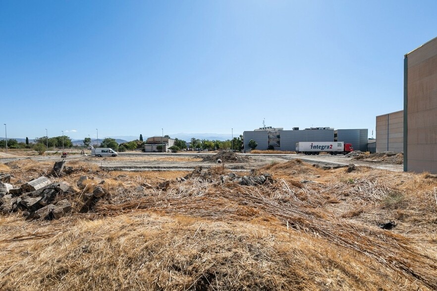 Terreno en Atarfe, Granada en venta - Foto de la construcción - Imagen 3 de 14