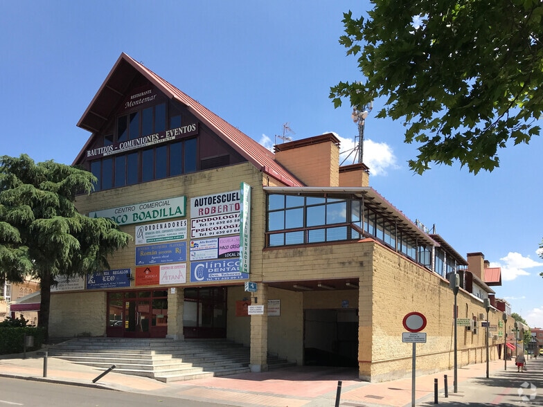 Local en Boadilla del Monte, Madrid en venta - Foto principal - Imagen 1 de 2