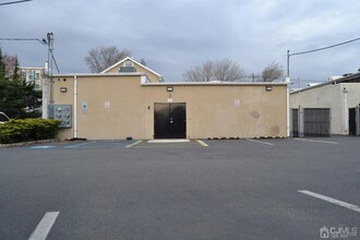 260 Main St, Keansburg, NJ en alquiler Foto del edificio- Imagen 2 de 2