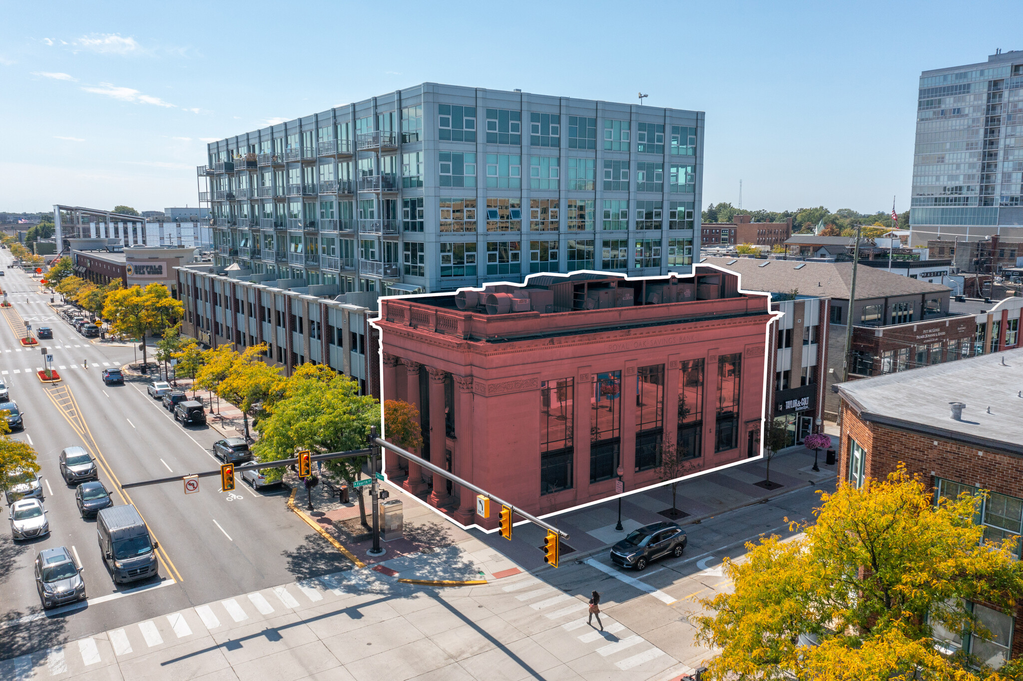 400 S Main St, Royal Oak, MI en alquiler Foto del edificio- Imagen 1 de 17