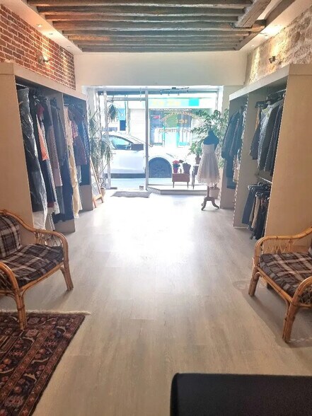 65 Rue De Chabrol, Paris en alquiler - Foto del edificio - Imagen 2 de 5