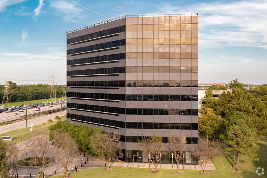 2350 North Belt Tower, Houston, TX en venta - Foto principal - Imagen 1 de 9